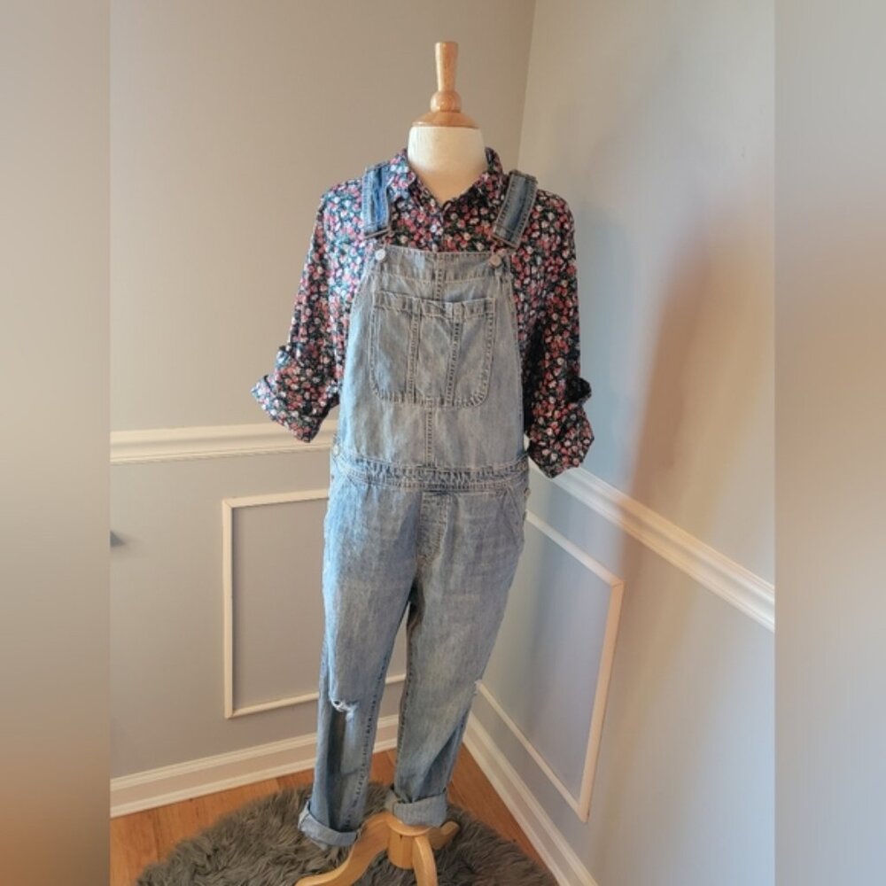 GAP Denim Slouchy Distressed Destroyed Light Wash Retro Boho Jean‎ Overalls XS
